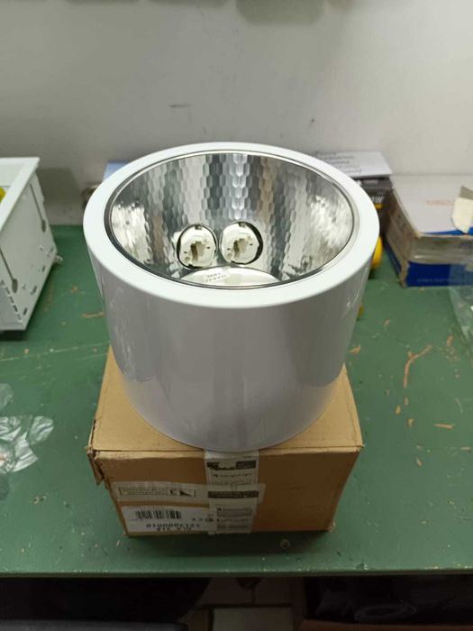 Светильники DLX-218 (новые)