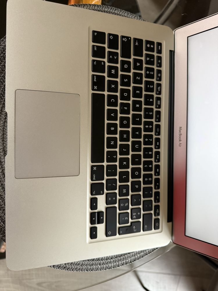 MacBook Air 13.3" A1466