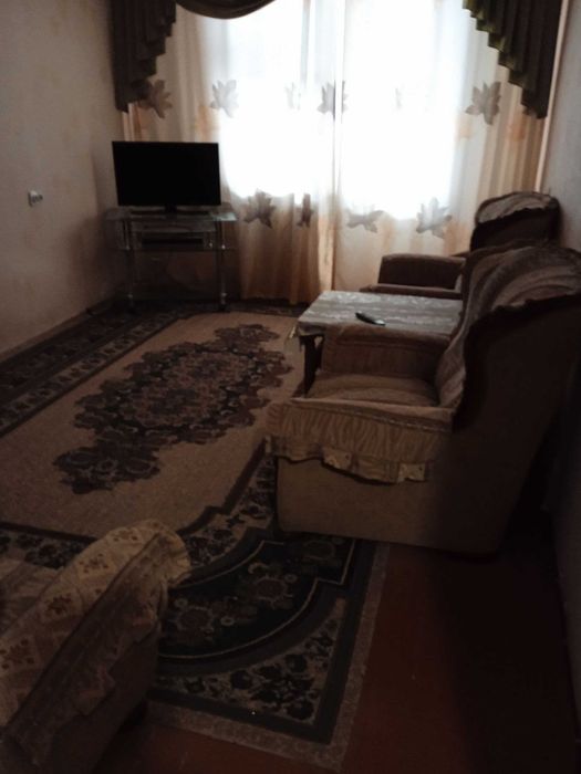 Продаю Квартиру 2 комнатную, дом галерейный, этаж 3.