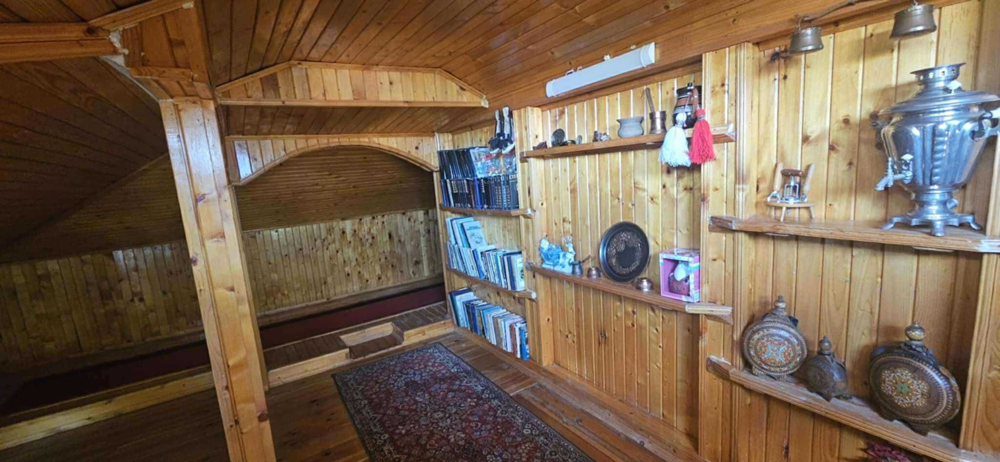 Къща в село Волуяк