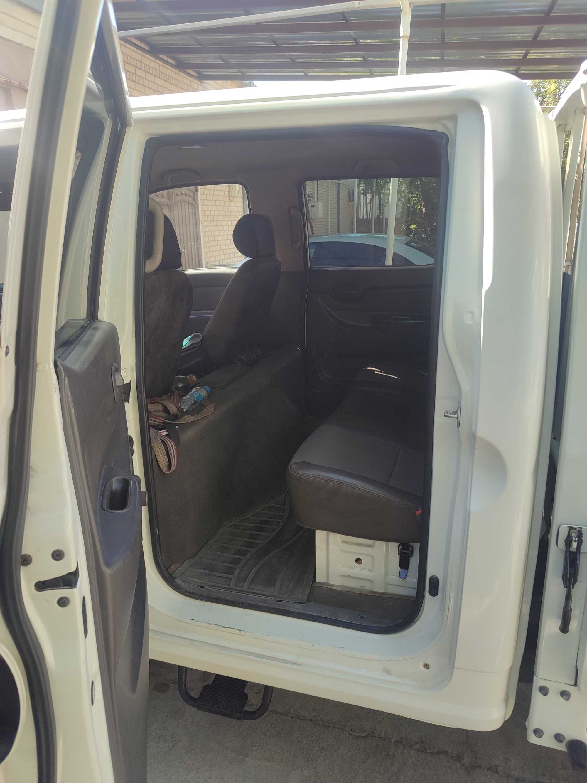 Hyundai Porter Double Cab