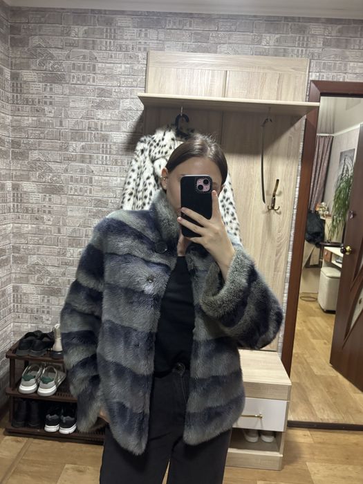 Продам шубу натуральную норковую