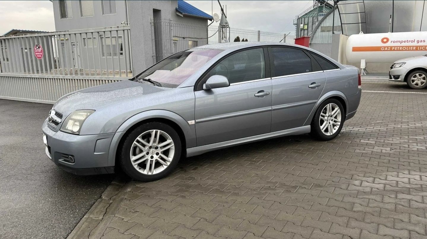 Vând schimb opel vectra c Gts