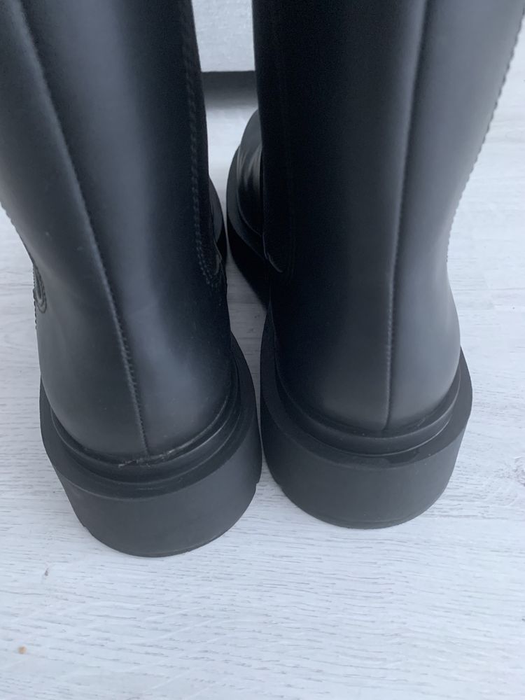 Vand Chelsea boots h&m marime 38