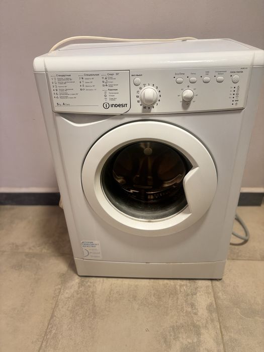 Запчасти на Стиральную машину нерабочая на запчасти