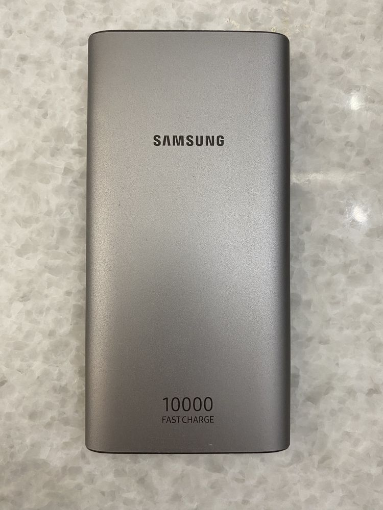Samsung повербанк