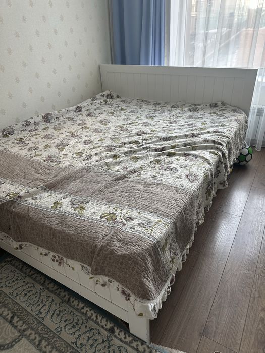 Продам кровать икеа