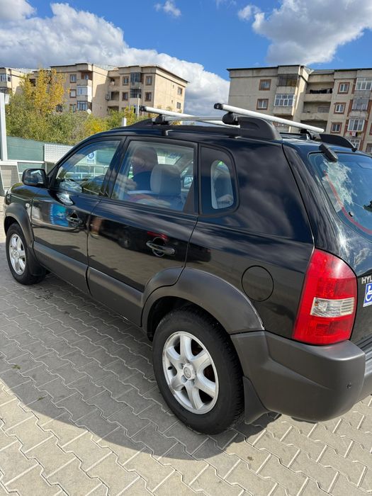 Vând Hyundai Tucson adăpat persoane cu Handicap