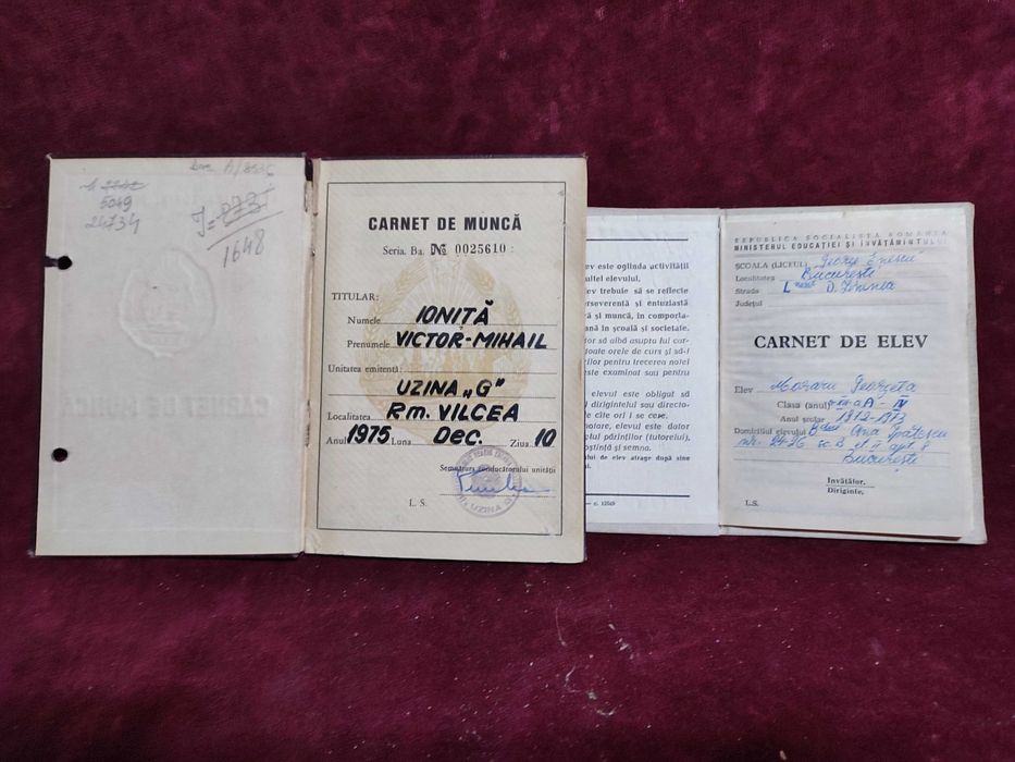 Carnete "comuniste" - mai vechi sau mai noi - LOT 1