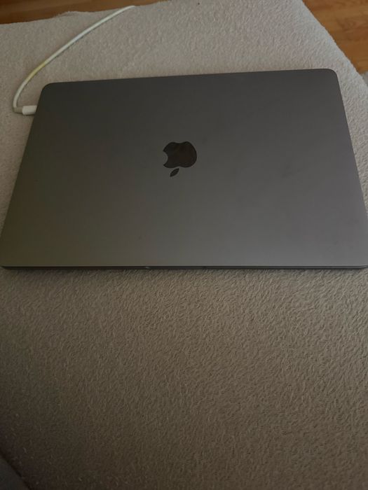 Macbook Pro 13’ 2018 256 gb ssd
