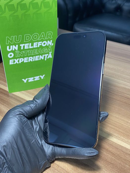 iPhone 16 Pro Max / 256 GB /  Sănătate baterie 94% / Foarte bun