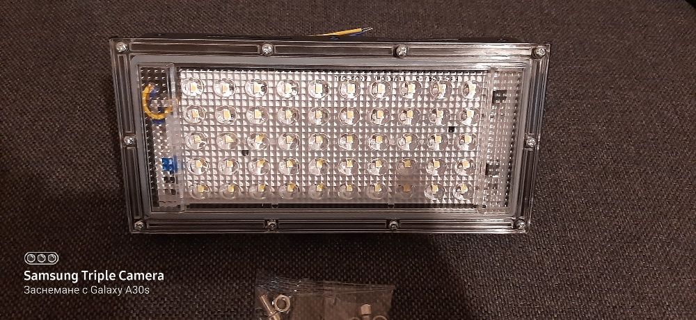 Лед прожектор лед прожектор 50w 220v Външен лед прожектор