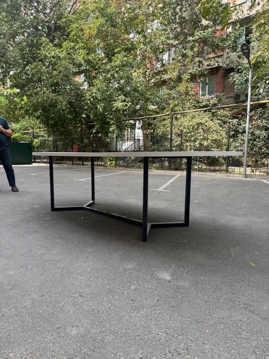 Offis va xonadon uchun stol