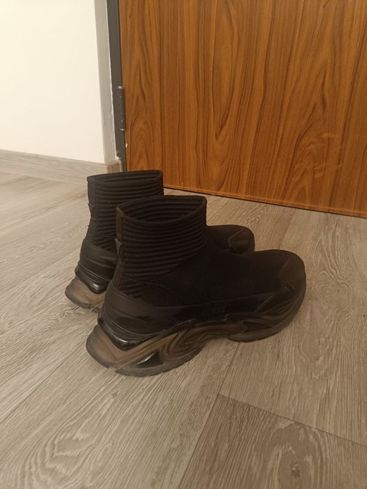 Sneakers Guess Soseta ( nu balenciaga, nu mcqueen)