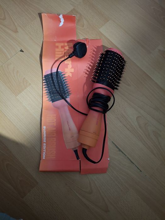 Perie par cu aer cald Mark Hill-anglia