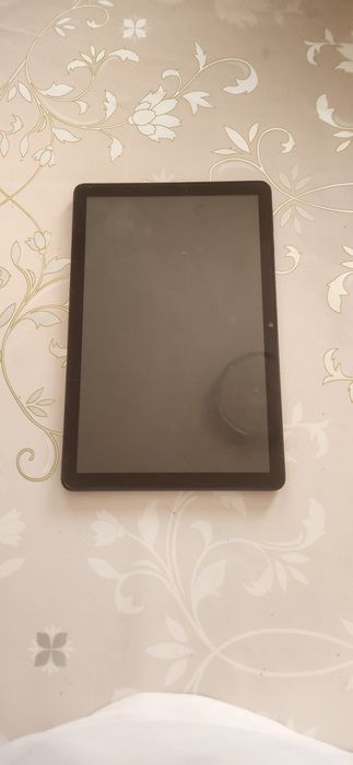 TCL TAB 10L holati yaxshi
