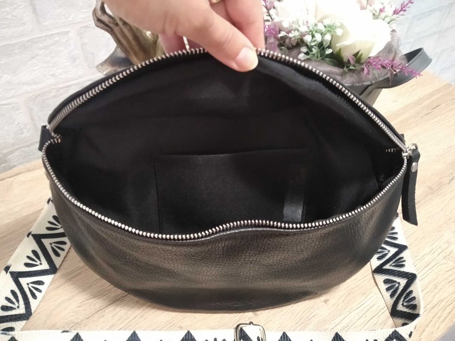 Дамска чанта, модел cross-body