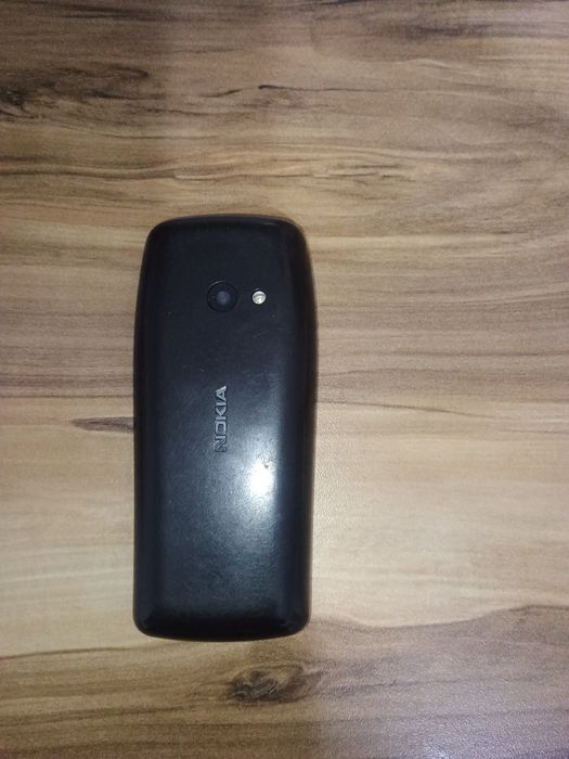 Nokia 210  двусимов а не е кодирана