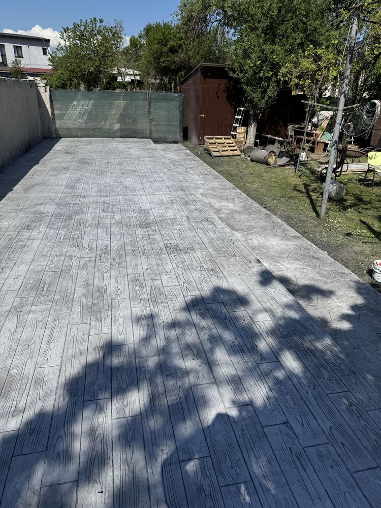 Beton Amprentat , Vertical si Elicopterizat