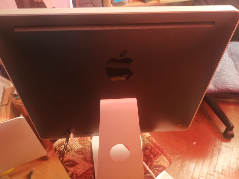 IMac 21,5 an 2009 linux instalat