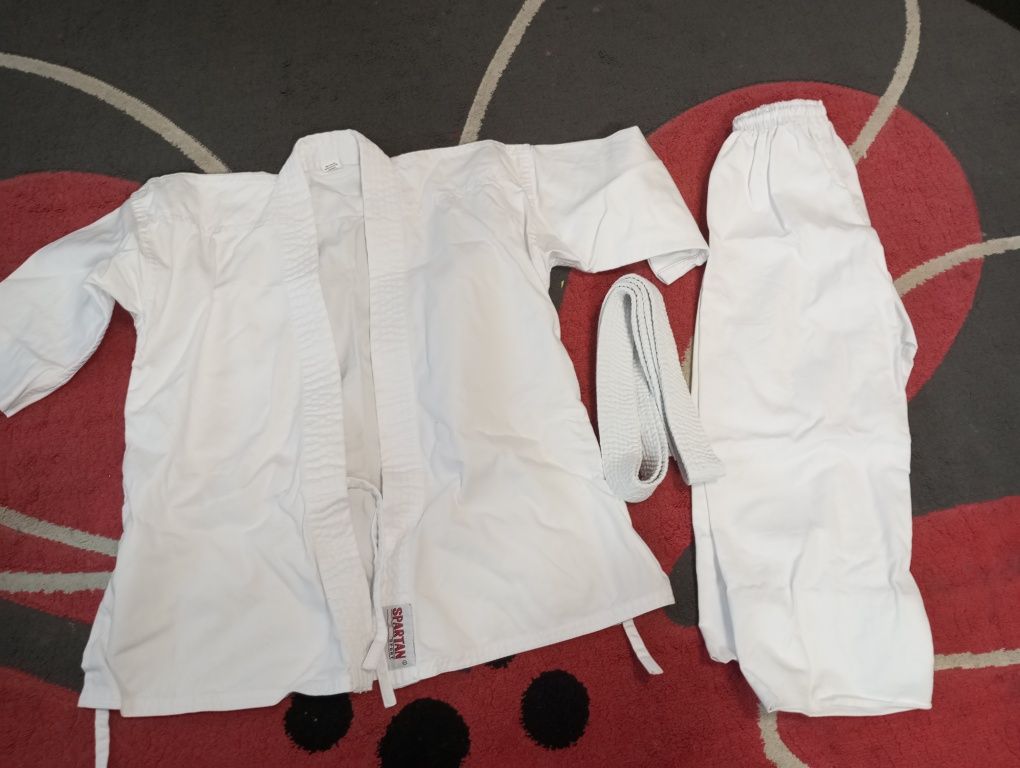 Kimono Karate, bumbac, alb, cu centura 130 cm