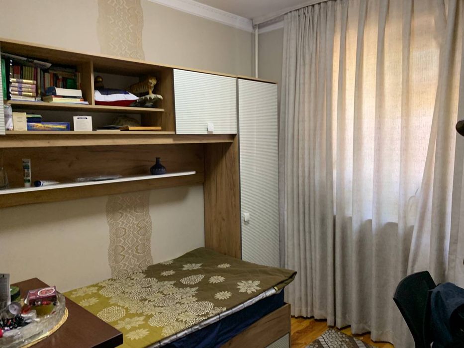 Продается односпальный гарнитур