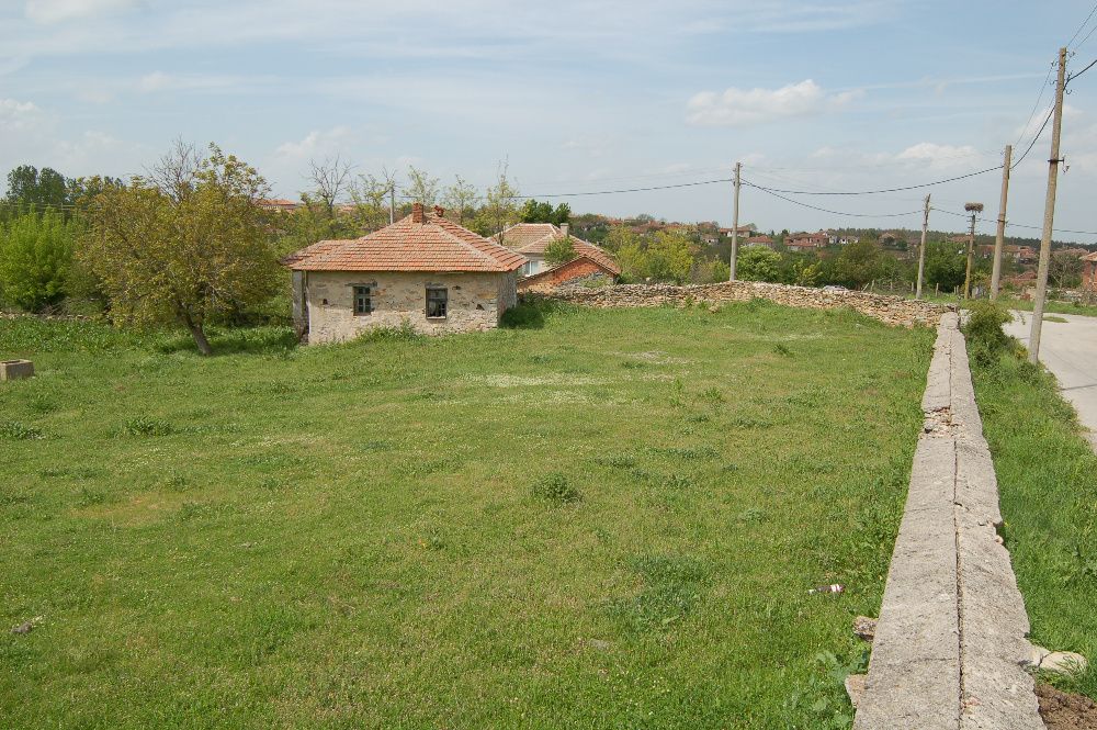 Продава се Къща в с. Лесово, Област Ямбол - 80 кв.м за 192 €/кв.м - Снимка #2