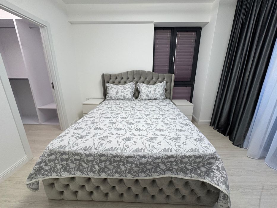 Apartament decomandat 2 camere. De închiriat.