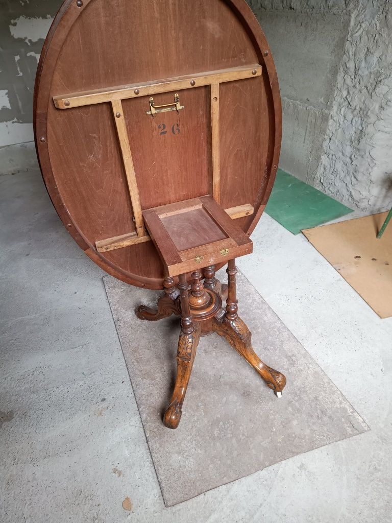 Masă  de lemn veche