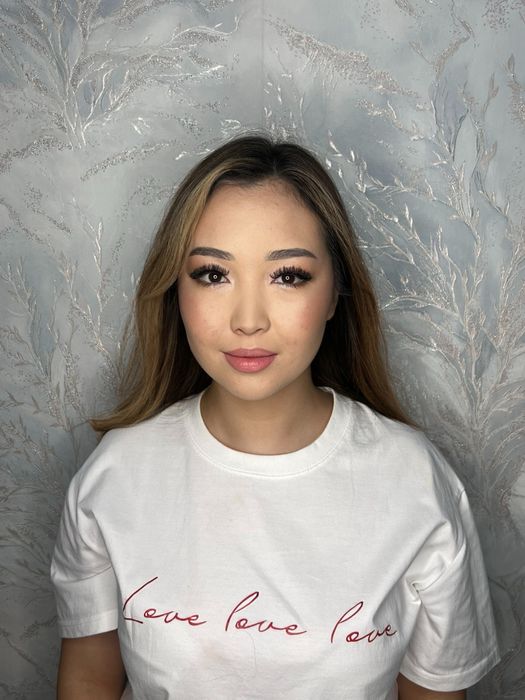 Макияж / Визажист Алматы — 5000₸