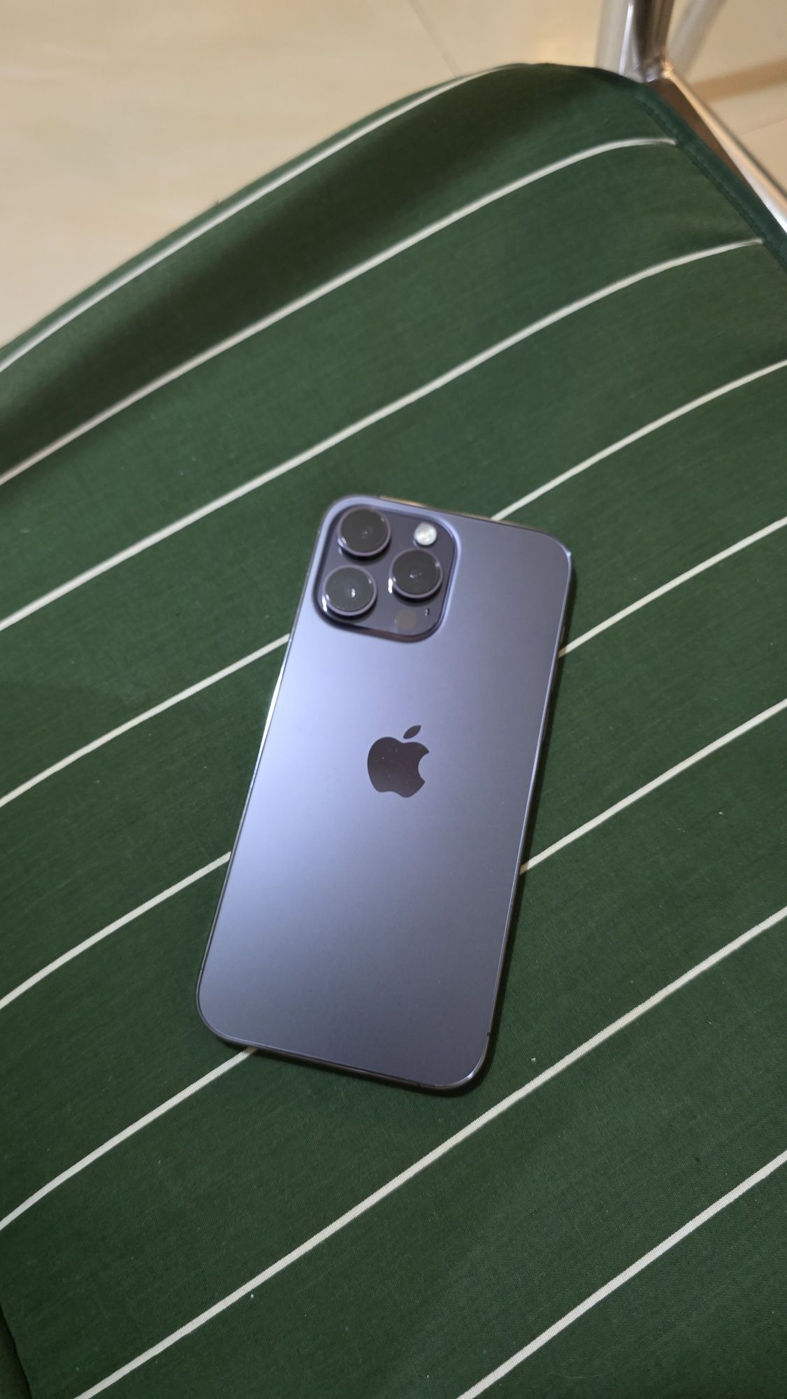 Iphone 14 pro max 128 gb culoare mov baterie 88 la suta