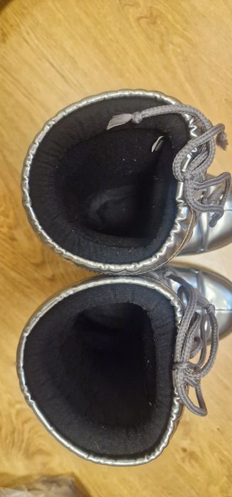 Ботуши Moon boot