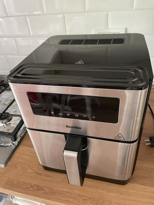 Friteuza cu aer cald Breville Halo Air XL in garantie