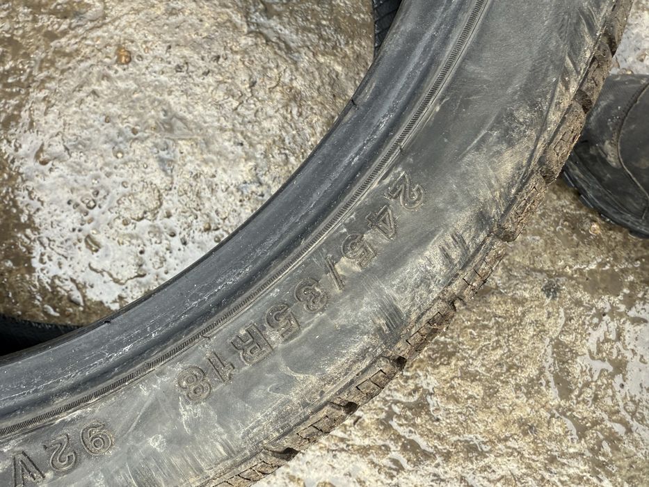 3 броя чисто нови зимни гуми 245/35/18 18 цола зимни гуми