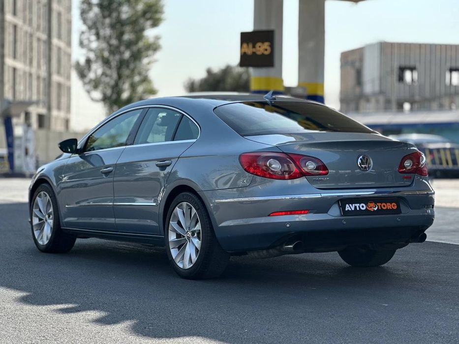 Срочно Фольксваген СС в отличном состоянии