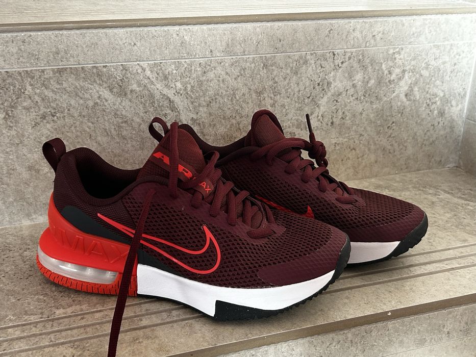 Маратонки nike (оригинални)