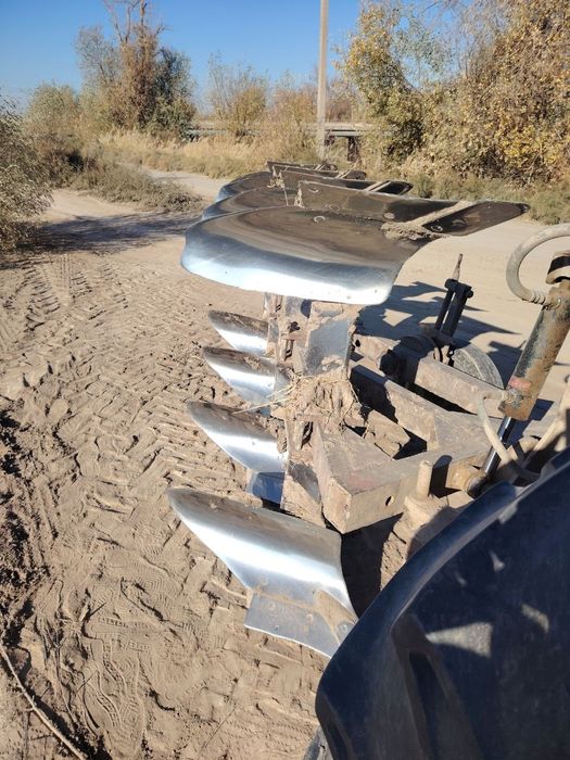 New Holland TD 5 110 traktor