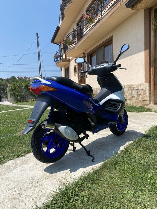 Gilera runner 49