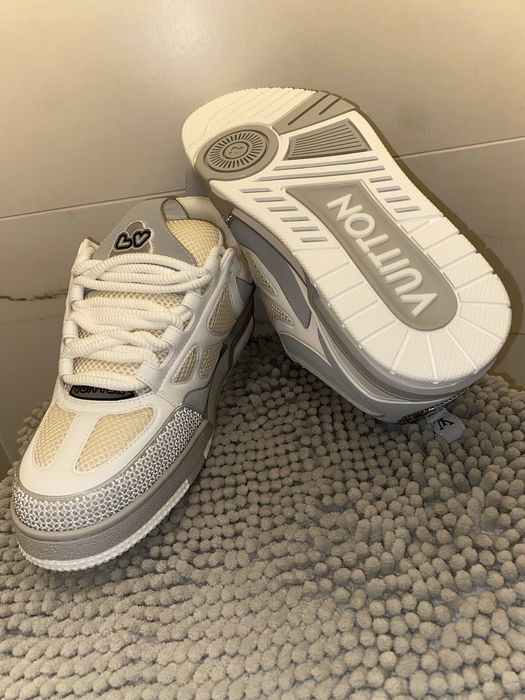 Lv Skates louis vuitton (light grey)