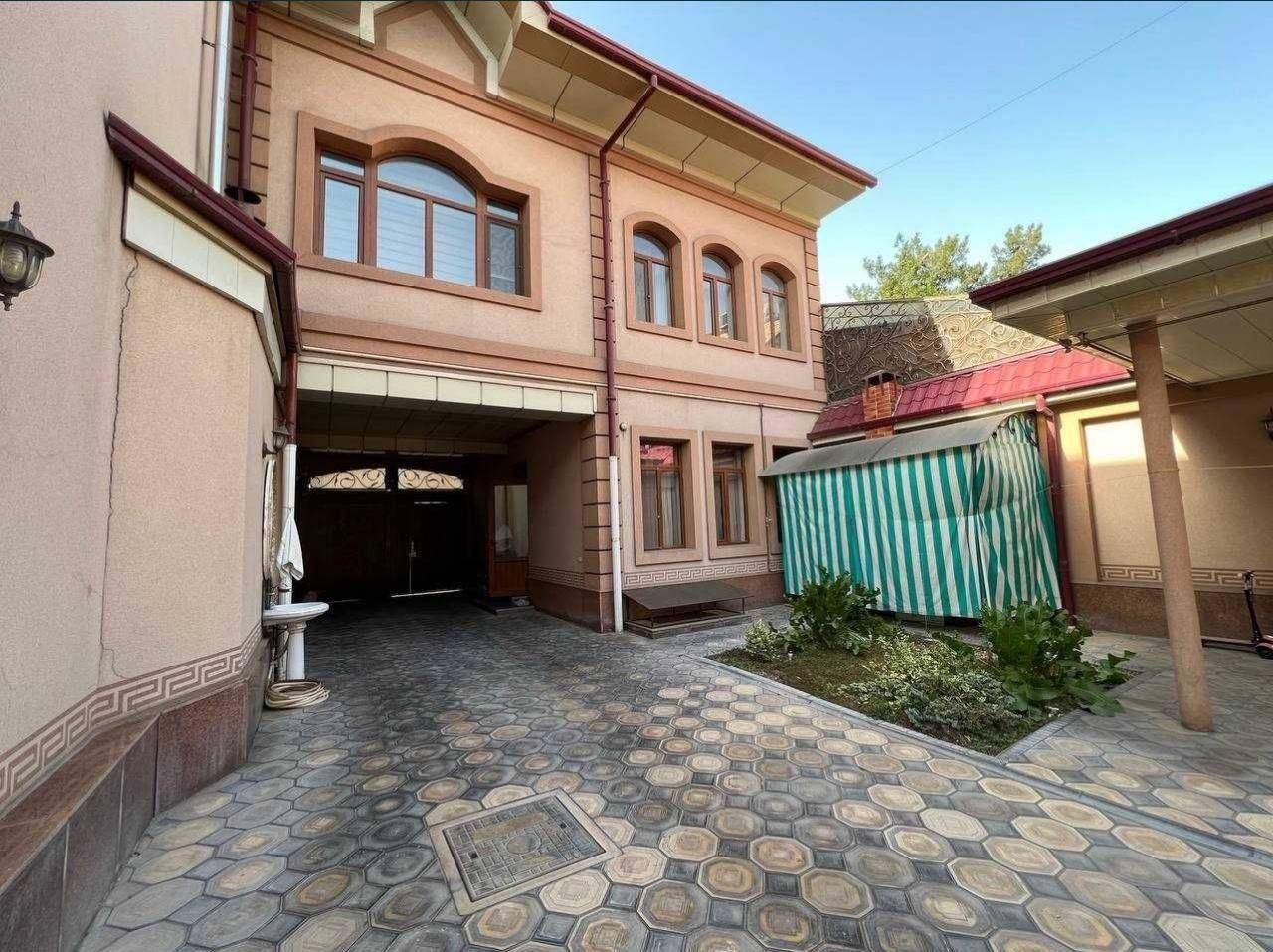Sotiladi Дом Яккасарай Махаля Ракат 3,2 сотки Фасад 10м
