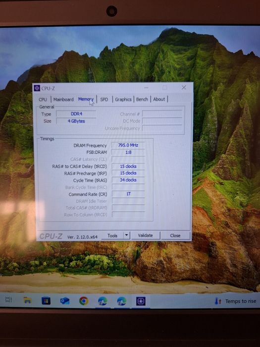 Vand Laptop PEAQ S132 Slim Metalic Macbook incarcator Variante Schimb