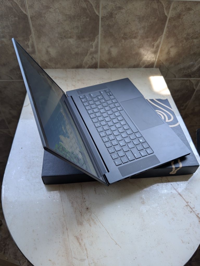 Razer Blade 15 2021 RTX 3070 FHD 144Hz Лаптоп