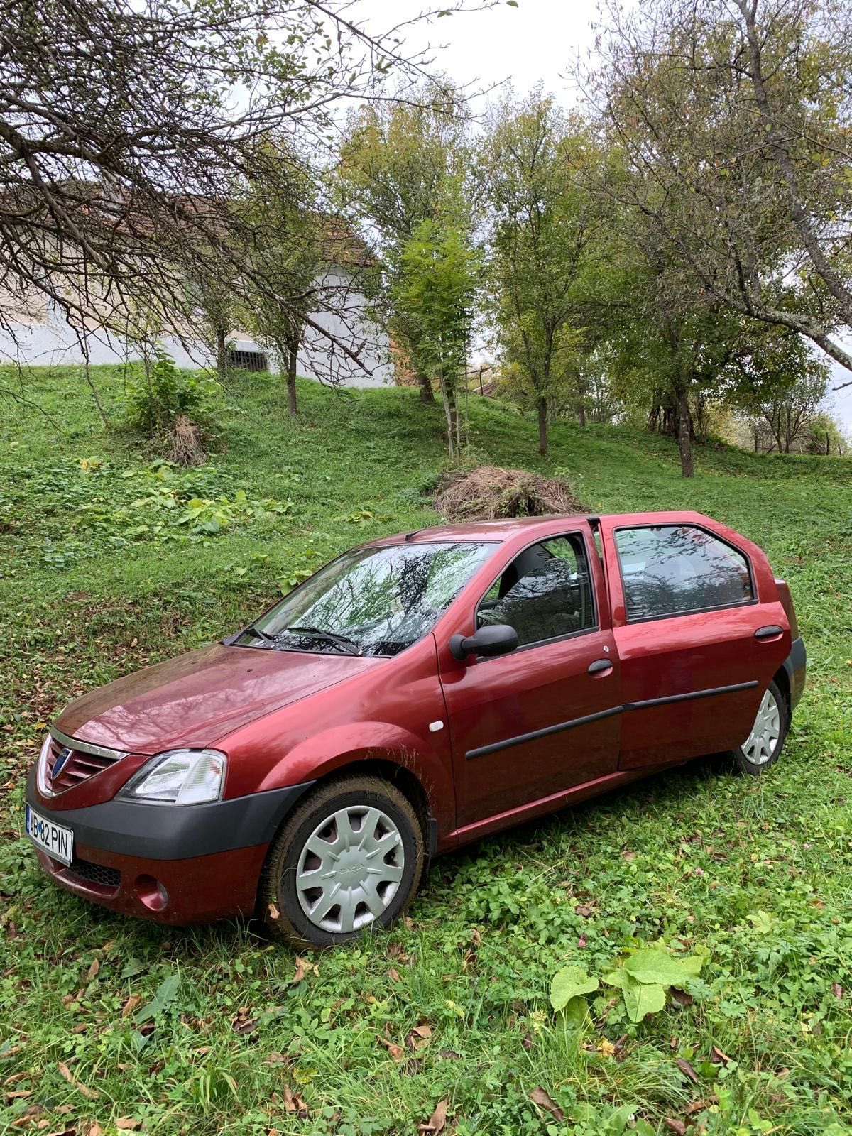Mașină Dacia logan 1.4