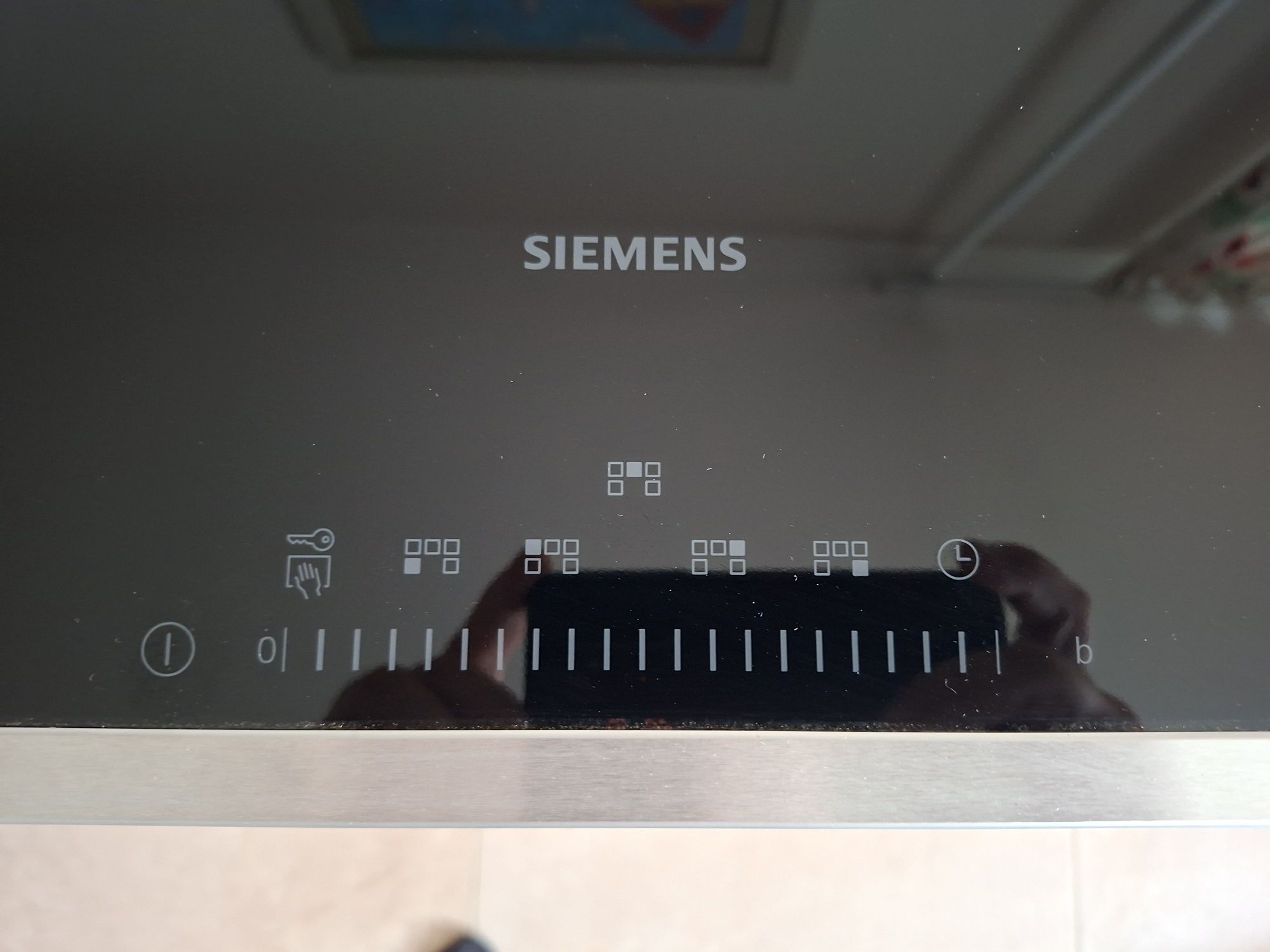 Индукционен плот Siemens със сензорно управление