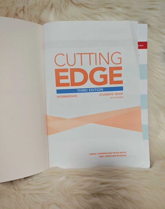 Students' Book Cutting Edge with DVD-ROM