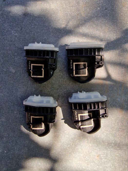 Senzori de presiune la roti original ~ Ford~ Cod 2014DJ1923