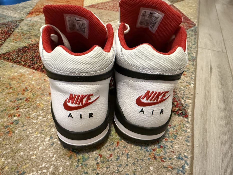 Adidasi nike marimea 40.5