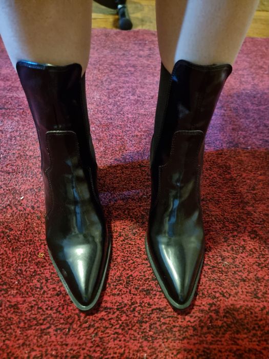 Ghete dama gen ciocate, zara,mărimea 41!