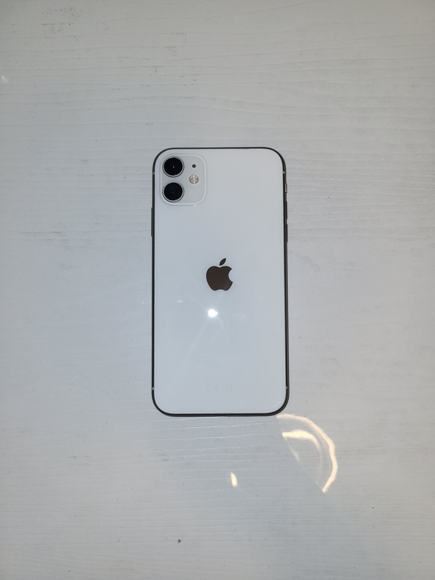 IPhone 11 128 гбб