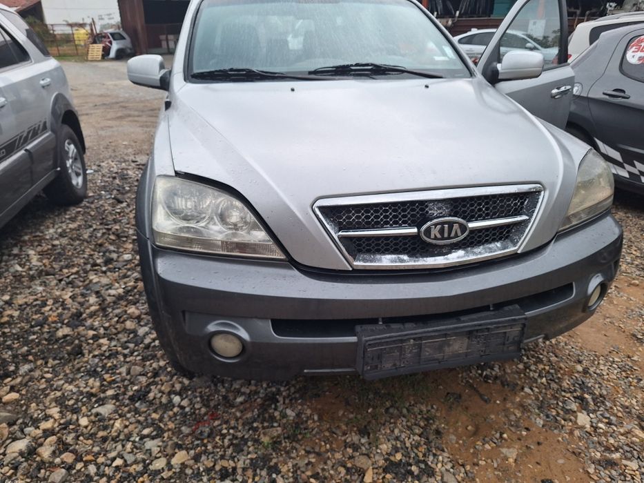 Кия Соренто на части